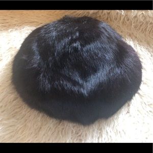 EUC-Vintage Fur Hat